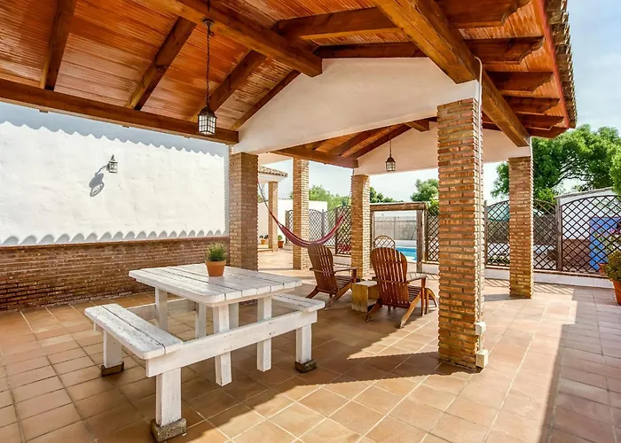 Family Villa With Pool
