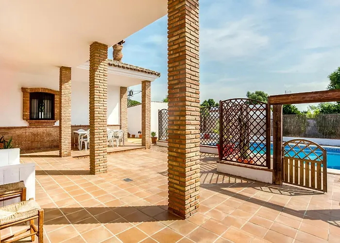 Family Villa With Pool